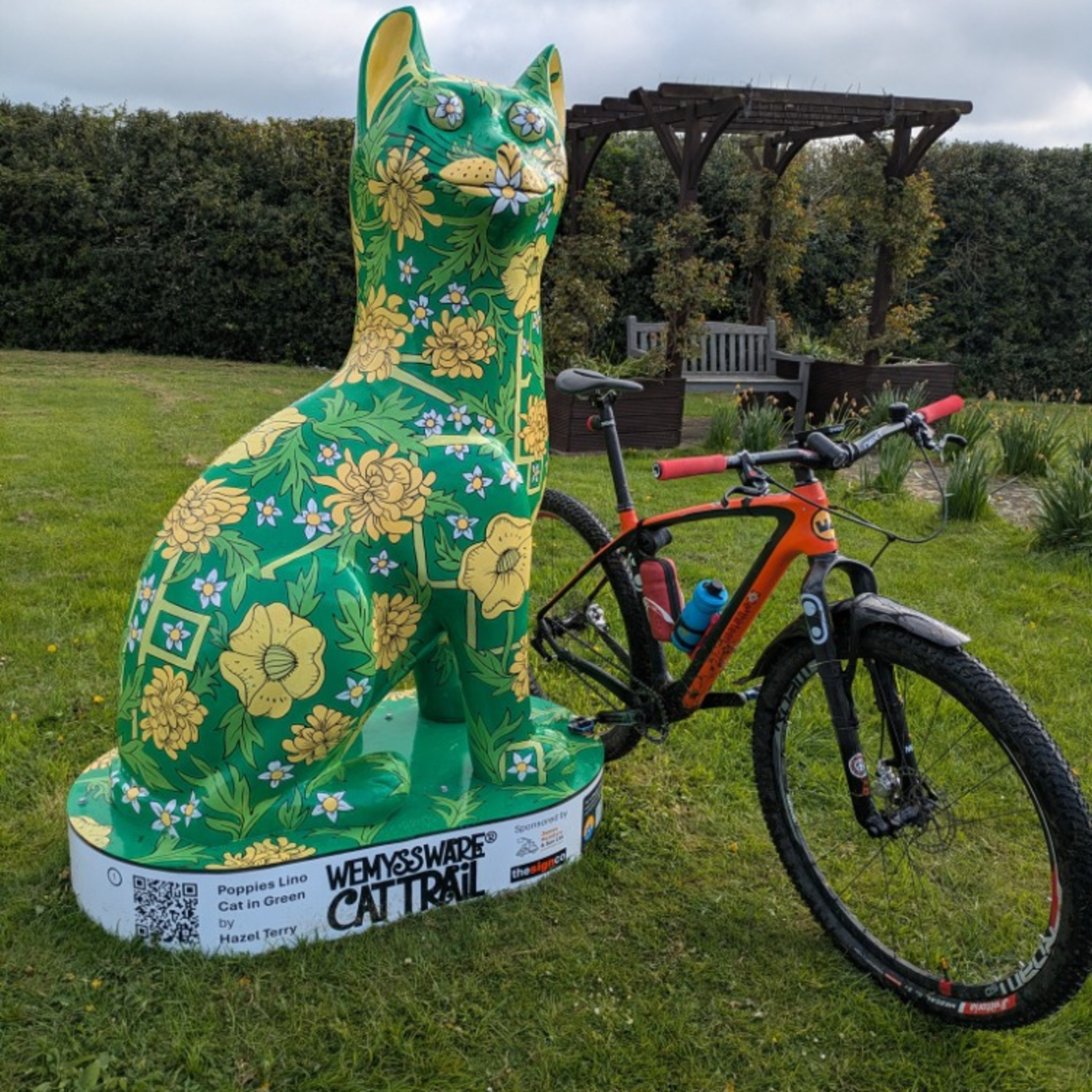 Lang Toun summer trails - Connecting Wemyss Ware Cats cycle
